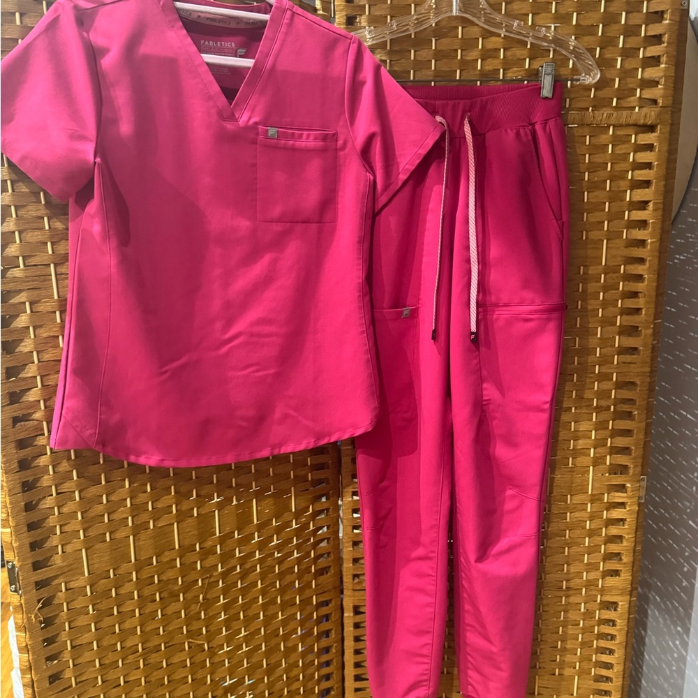 Fabletics Like New Hot Pink Scrubs